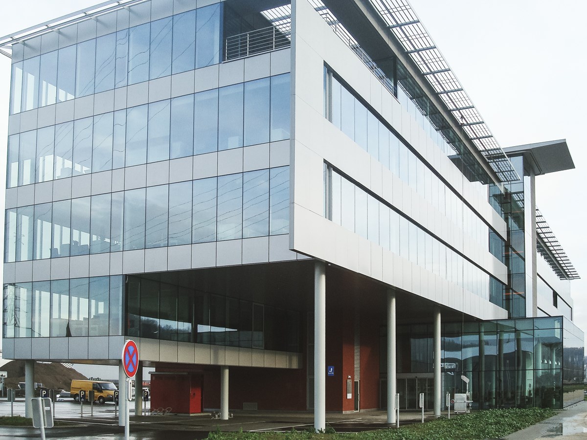 Nouveau siège administratif avec 7.000 m² de bureaux