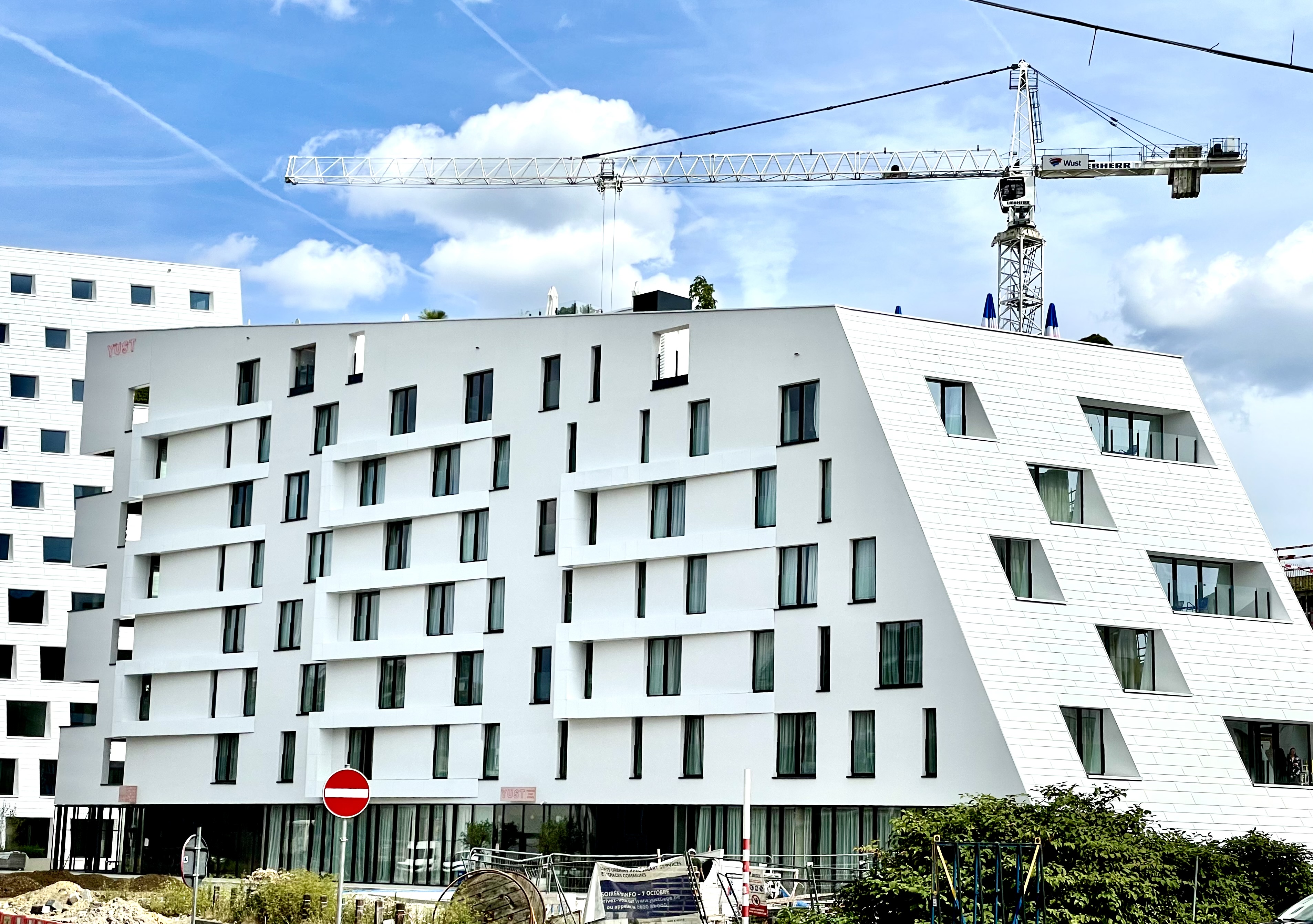 Hôtel de 115 chambres entièrement conditionnées à Liège